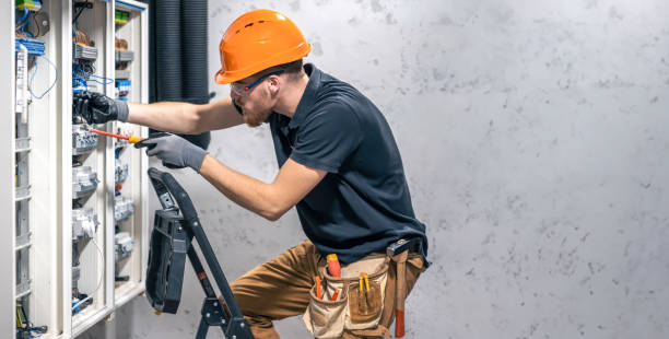 Best Electrical Outlet Repair  in Holly Hill, FL
